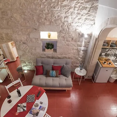 Appartamento Ibla Rosso Lacca Ragusa