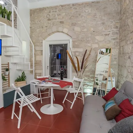 Appartamento Ibla Rosso Lacca Ragusa