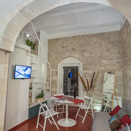 Ibla Rosso Lacca Appartamento *